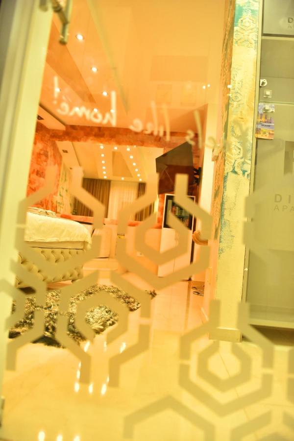 Design Apartment Premium Spa Lux 4 Star "Dubai" Completely Private Wellness & Spa Free Included Sauna & Jacuzzi & Salt Wall & Fire Place & 3D Ceilings & Business Wifi & Netflix & Keyless Code Entry & Full Smart App & Secure 2 Parking Place Ćuprija المظهر الخارجي الصورة