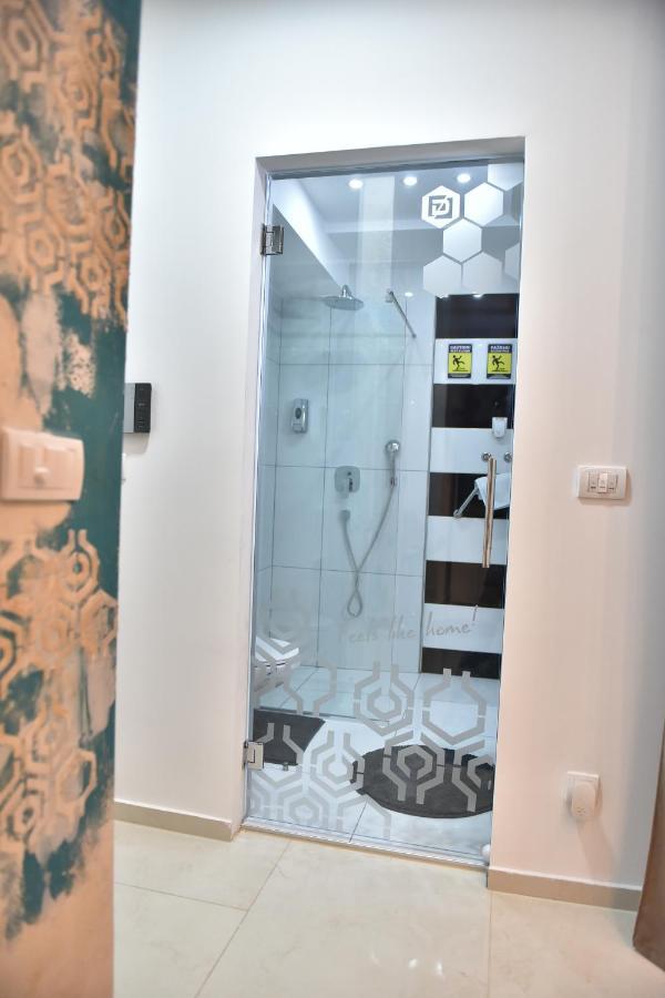 Design Apartment Premium Spa Lux 4 Star "Dubai" Completely Private Wellness & Spa Free Included Sauna & Jacuzzi & Salt Wall & Fire Place & 3D Ceilings & Business Wifi & Netflix & Keyless Code Entry & Full Smart App & Secure 2 Parking Place Ćuprija المظهر الخارجي الصورة